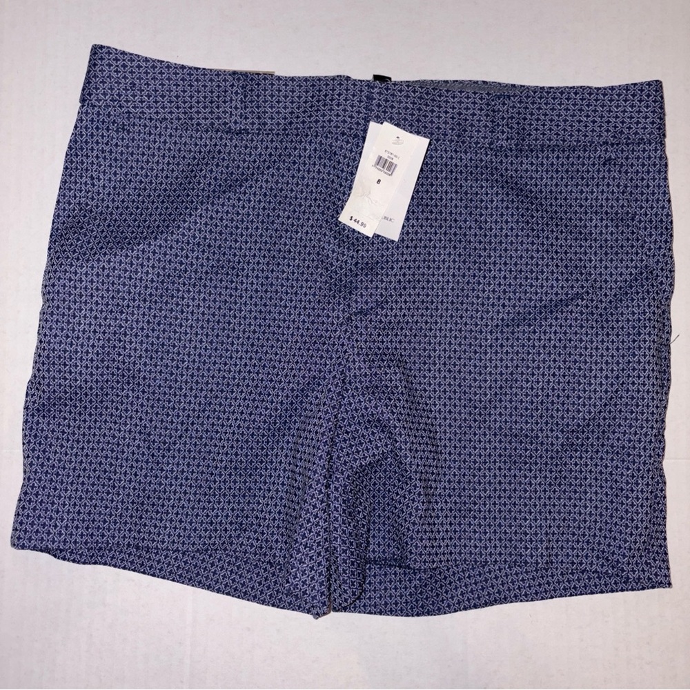 Ladies Banana Republic Navy Eyelet Shorts - 5" Inseam - Size 8 - NWT